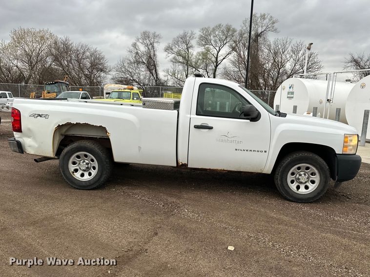 image for item DV0892 2008 Chevrolet Silverado 1500 pickup truck