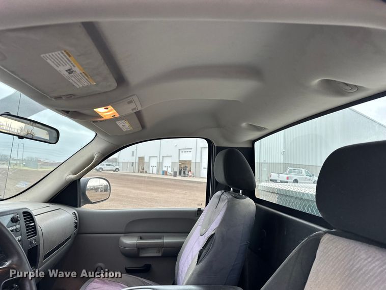 image for item DV0892 2008 Chevrolet Silverado 1500 pickup truck