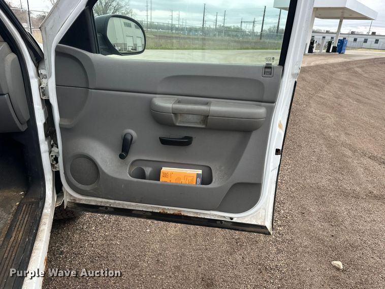 image for item DV0892 2008 Chevrolet Silverado 1500 pickup truck