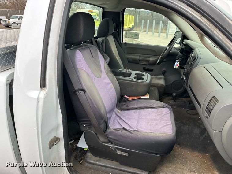 image for item DV0892 2008 Chevrolet Silverado 1500 pickup truck