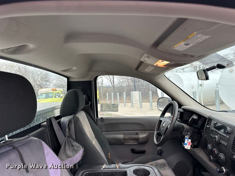 image for item DV0892 2008 Chevrolet Silverado 1500 pickup truck