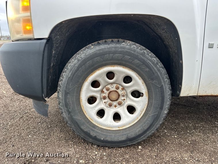 image for item DV0892 2008 Chevrolet Silverado 1500 pickup truck