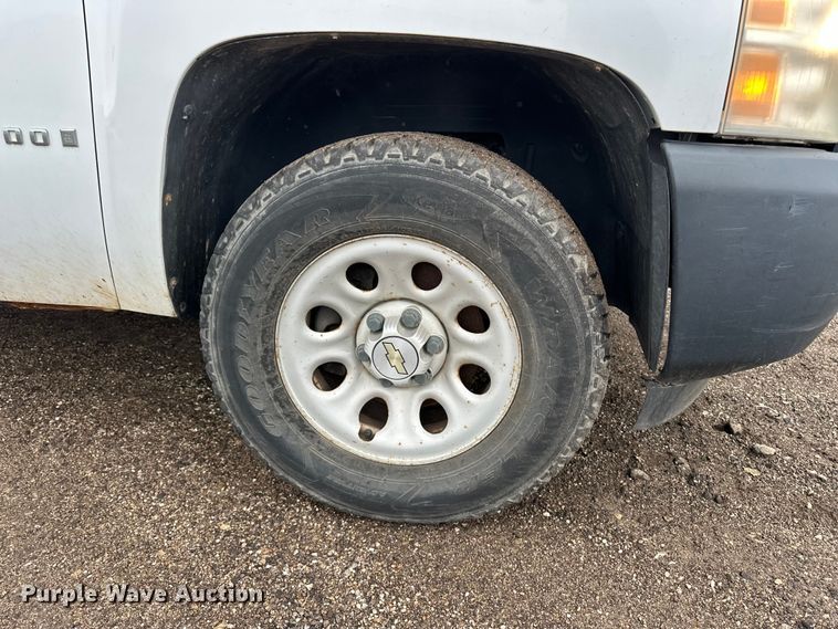 image for item DV0892 2008 Chevrolet Silverado 1500 pickup truck
