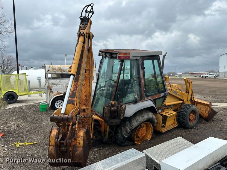 image for item DV0893 1998 Case 580L Series 2 backhoe