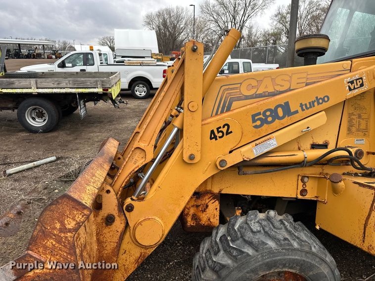 image for item DV0893 1998 Case 580L Series 2 backhoe