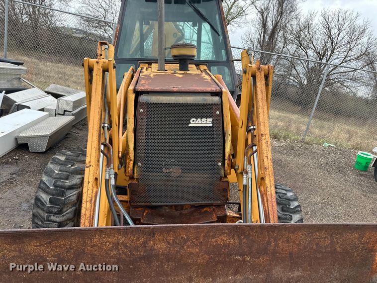 image for item DV0893 1998 Case 580L Series 2 backhoe