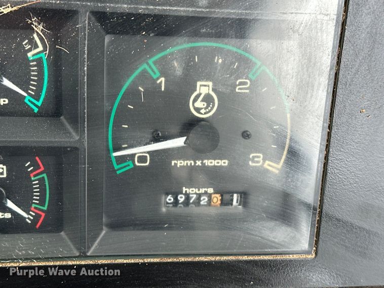 image for item DV0893 1998 Case 580L Series 2 backhoe