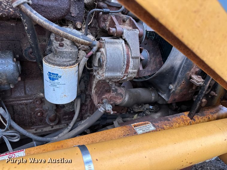 image for item DV0893 1998 Case 580L Series 2 backhoe