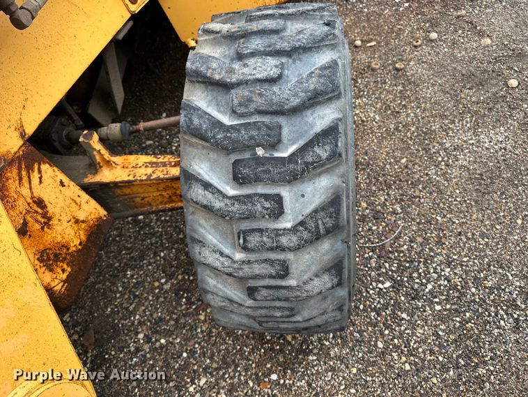 image for item DV0893 1998 Case 580L Series 2 backhoe