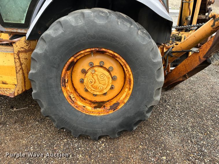 image for item DV0893 1998 Case 580L Series 2 backhoe