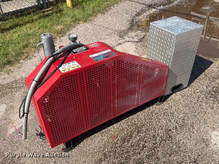 image for item DX5960 Max Air 55 air compressor