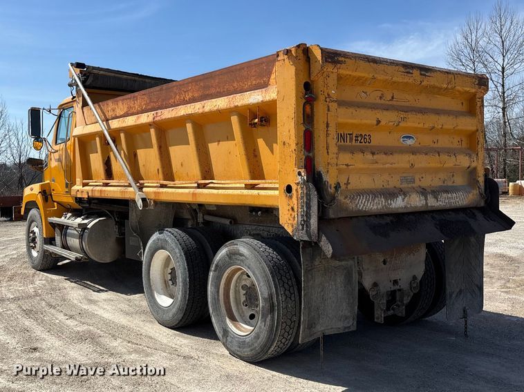 image for item DY0406 2014 Western Star 4700 SB dump truck