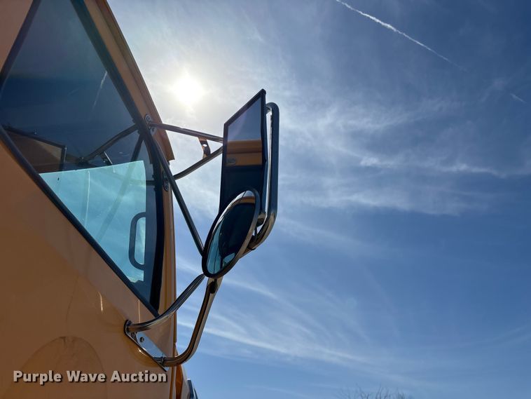 image for item DY0406 2014 Western Star 4700 SB dump truck