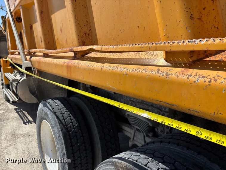 image for item DY0406 2014 Western Star 4700 SB dump truck