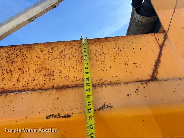 image for item DY0406 2014 Western Star 4700 SB dump truck