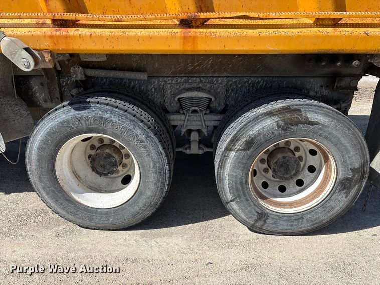 image for item DY0406 2014 Western Star 4700 SB dump truck