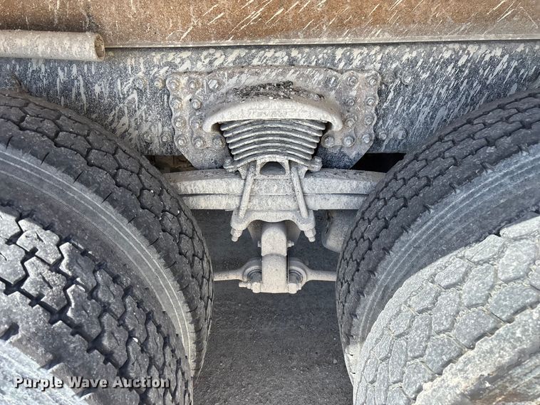 image for item DY0406 2014 Western Star 4700 SB dump truck