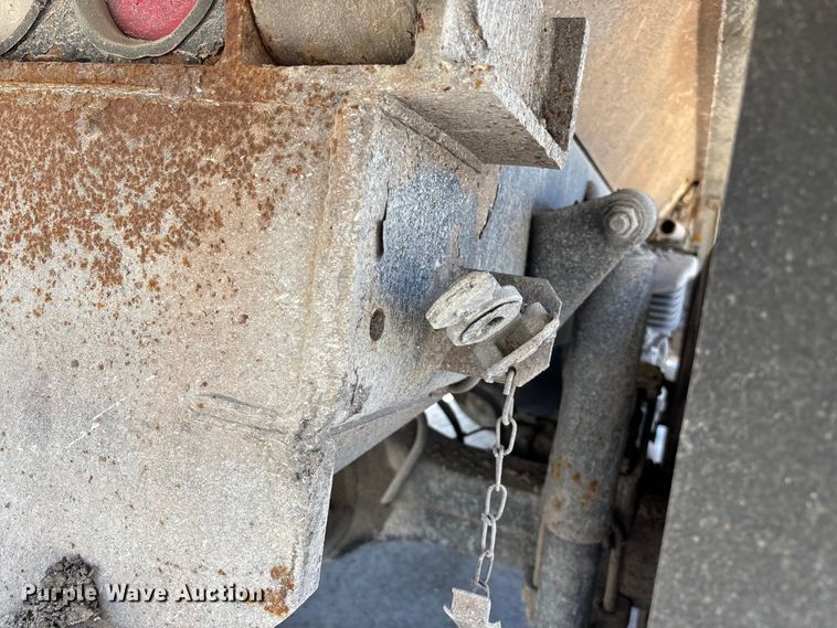 image for item DY0406 2014 Western Star 4700 SB dump truck