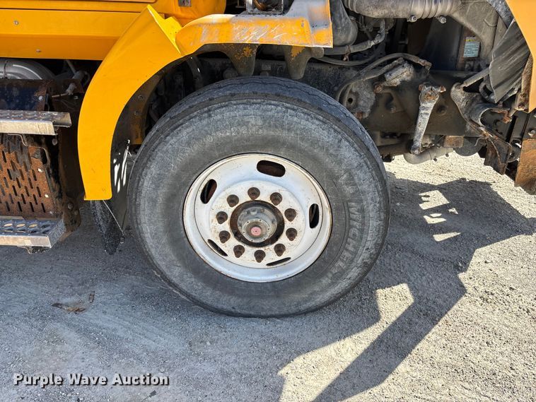 image for item DY0406 2014 Western Star 4700 SB dump truck