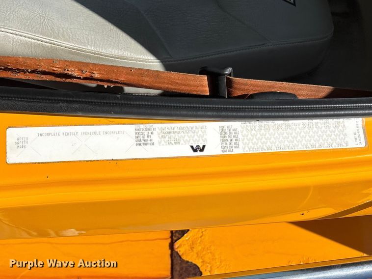 image for item DY0406 2014 Western Star 4700 SB dump truck