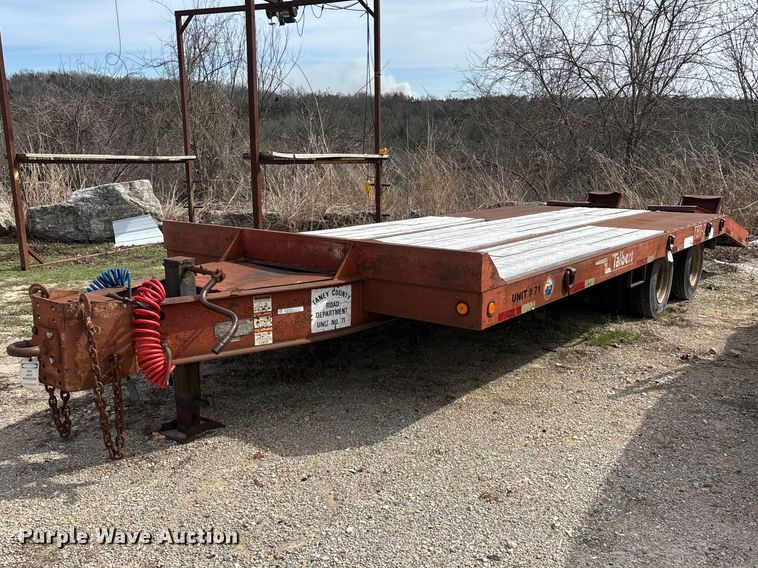 image for item DY0411 1995 Talbert equipment trailer