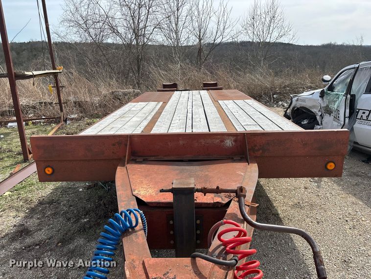 image for item DY0411 1995 Talbert equipment trailer
