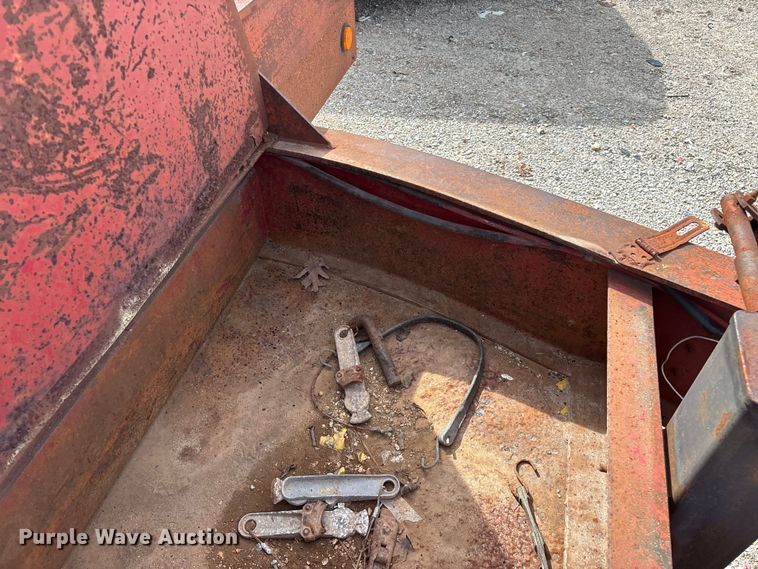 image for item DY0411 1995 Talbert equipment trailer