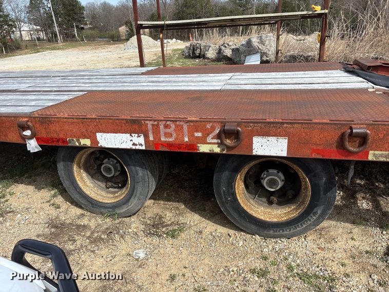 image for item DY0411 1995 Talbert equipment trailer