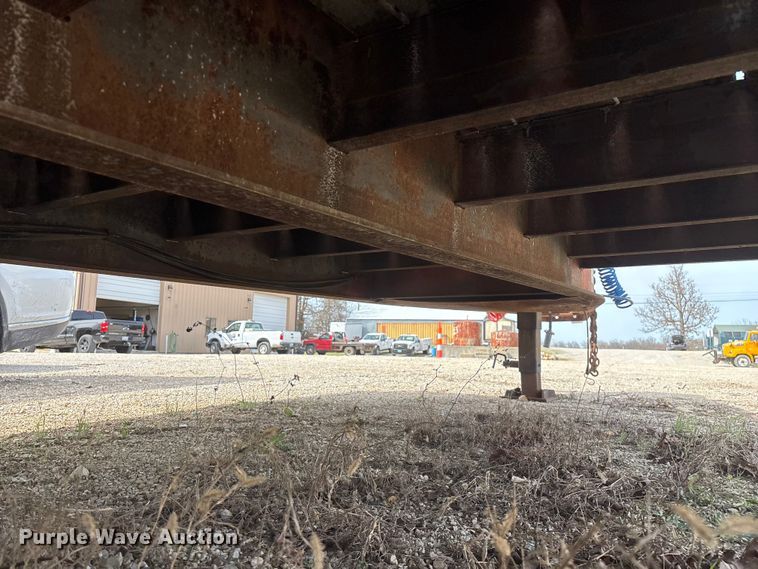 image for item DY0411 1995 Talbert equipment trailer