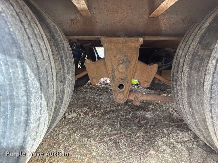 image for item DY0411 1995 Talbert equipment trailer