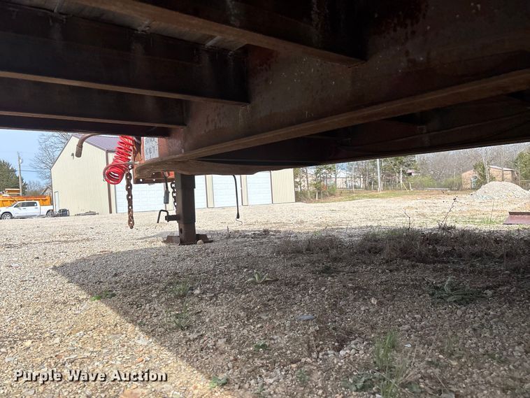 image for item DY0411 1995 Talbert equipment trailer