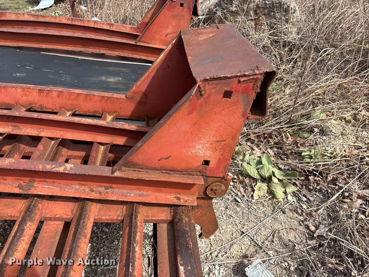 image for item DY0411 1995 Talbert equipment trailer