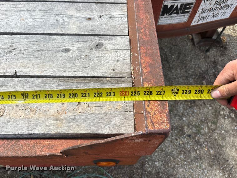 image for item DY0411 1995 Talbert equipment trailer