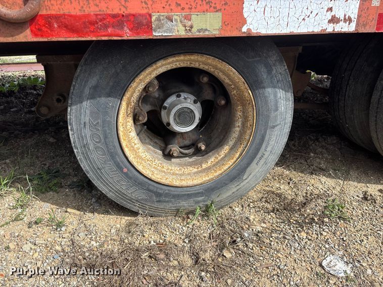 image for item DY0411 1995 Talbert equipment trailer