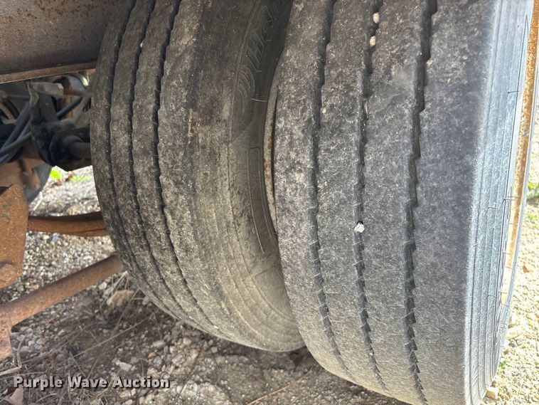 image for item DY0411 1995 Talbert equipment trailer