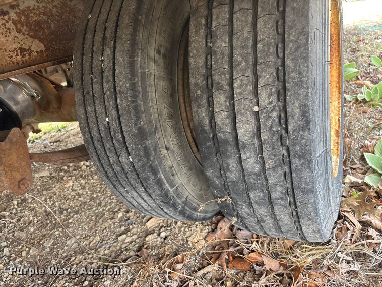 image for item DY0411 1995 Talbert equipment trailer