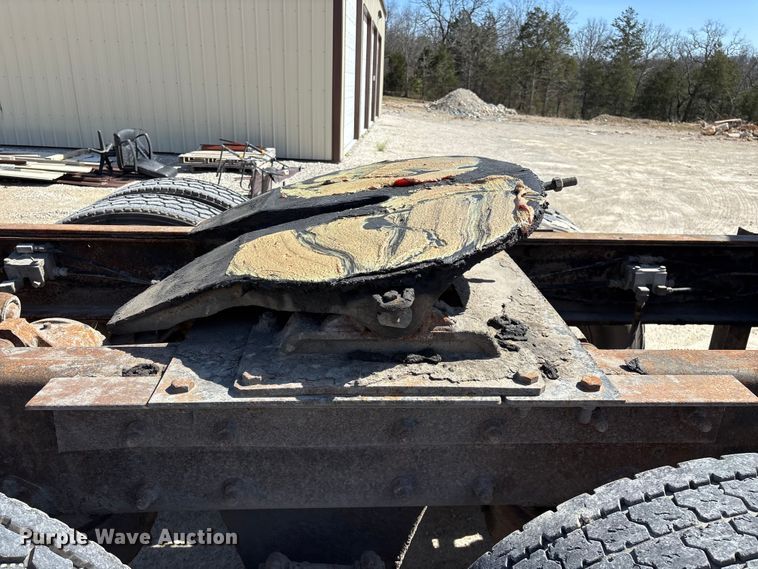 image for item DY0425 1986 Mack RW753 semi truck