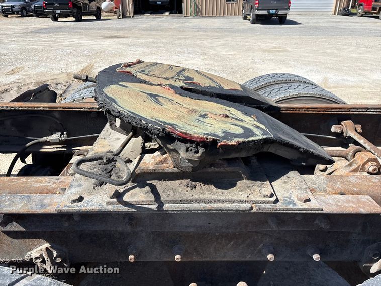 image for item DY0425 1986 Mack RW753 semi truck