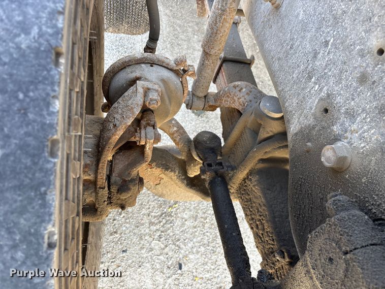 image for item DY0425 1986 Mack RW753 semi truck