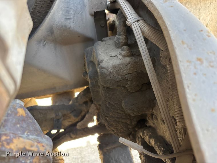 image for item DY0425 1986 Mack RW753 semi truck