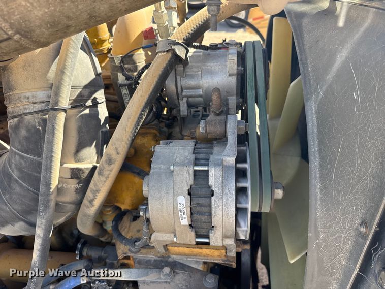 image for item DZ5324 1991 Peterbilt 379 semi truck