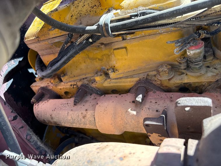 image for item DZ5324 1991 Peterbilt 379 semi truck