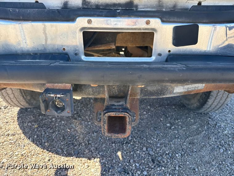 image for item DZ5325 2006 Chevrolet Silverado 2500HD Crew Cab pickup truck