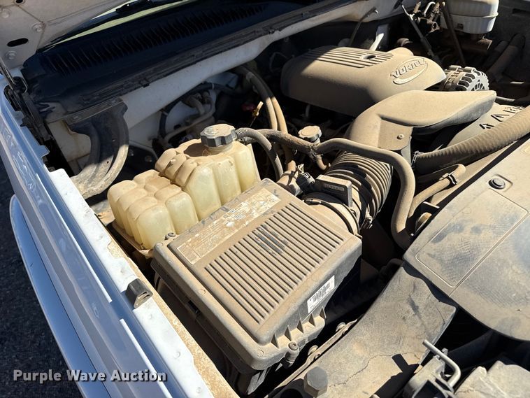 image for item DZ5325 2006 Chevrolet Silverado 2500HD Crew Cab pickup truck