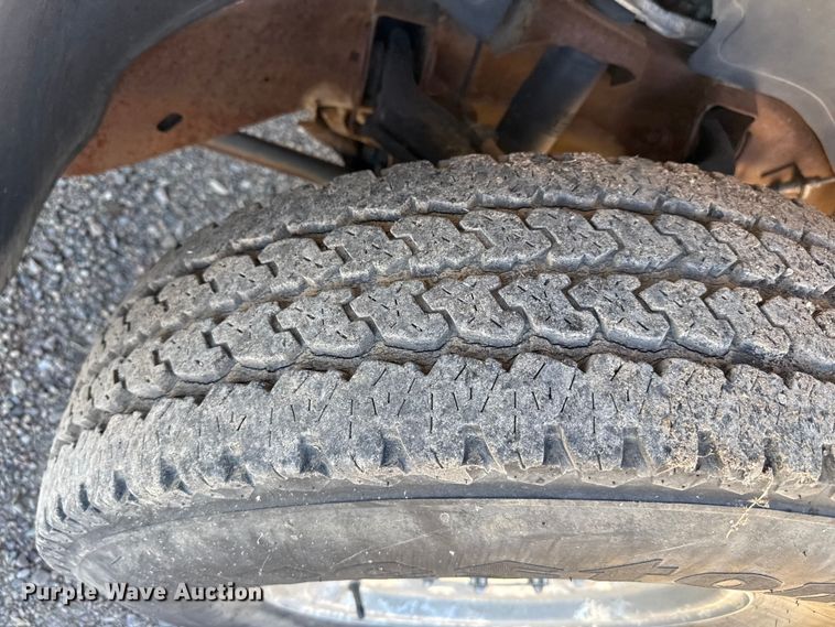 image for item DZ5325 2006 Chevrolet Silverado 2500HD Crew Cab pickup truck