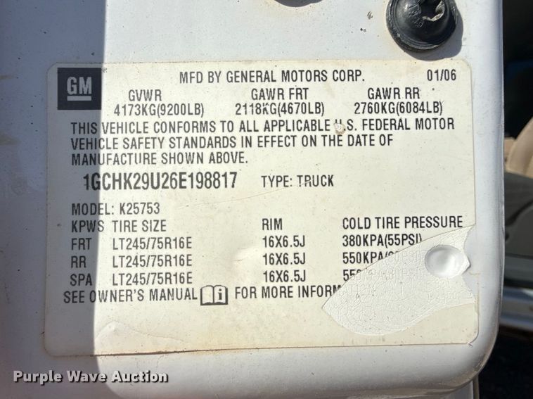 image for item DZ5325 2006 Chevrolet Silverado 2500HD Crew Cab pickup truck