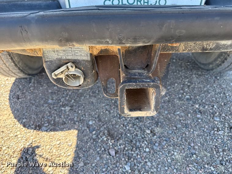 image for item DZ5327 2003 Chevrolet Silverado 2500HD Ext. Cab pickup truck