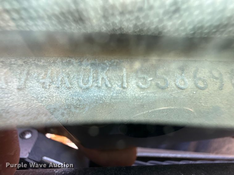 image for item DZ5328 1989 GMC Sierra C1500 pickup truck