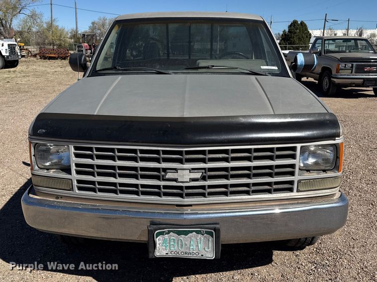 image for item DZ5329 1988 Chevrolet C1500 pickup truck