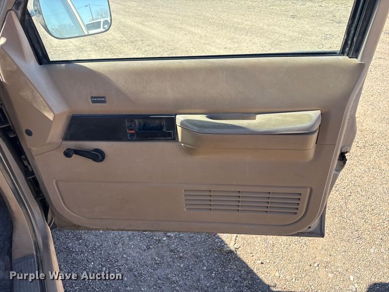 image for item DZ5329 1988 Chevrolet C1500 pickup truck